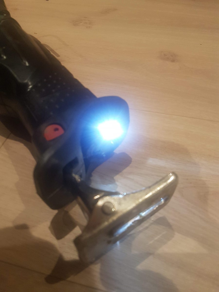 Makita DJR181Z Bajonettsag (Uten batteri og lader) - received_10213748363756175.jpeg - Dotsetsveen