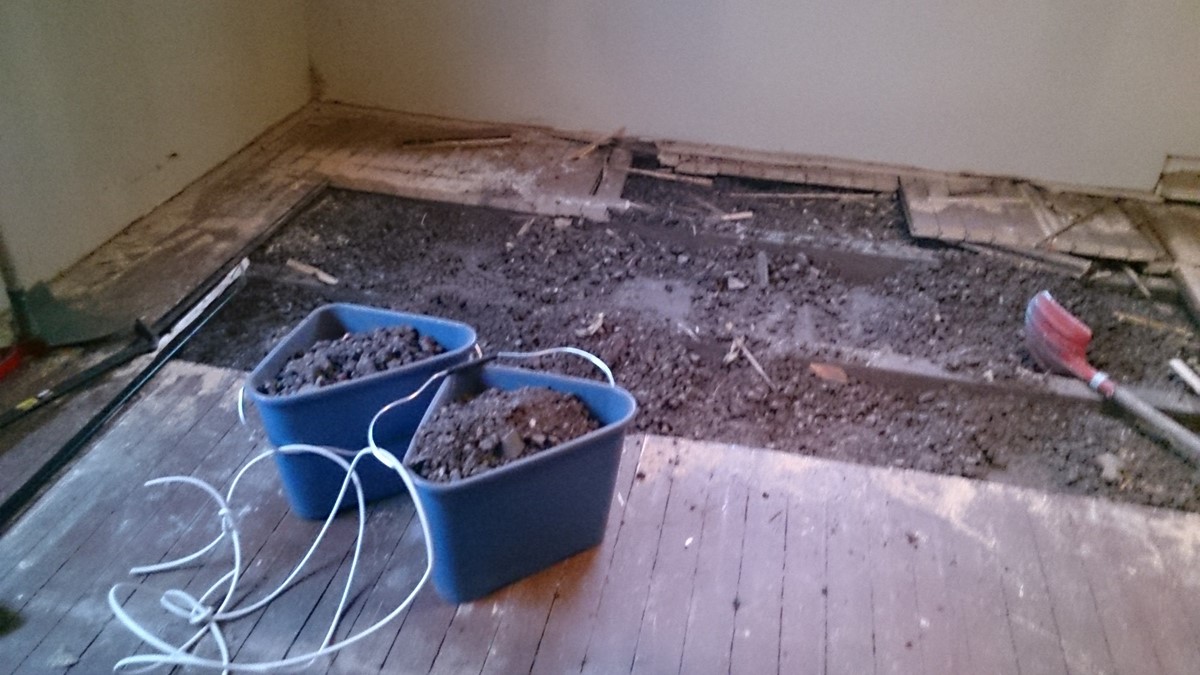 Legge laminat over gammelt furugulv med ujevnheter opptil 2cm ...