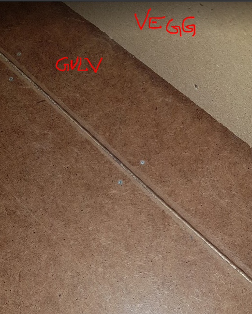 Noen som vet hva disse platene kalles/er laget av ? - - kip