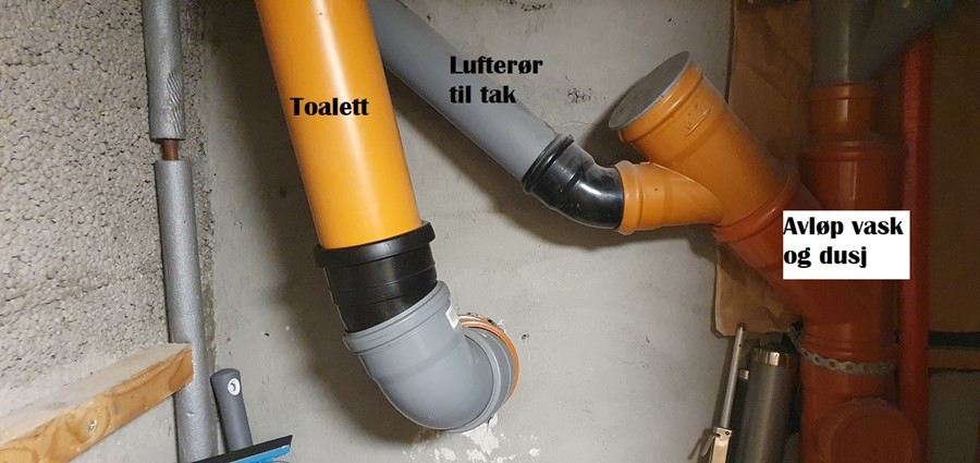 Rørleggerfeil, manglende lufting til toalett? - opplegg.jpg - Fresermannen
