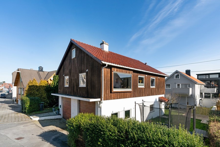 Bygge om garasje til del av bolig - valg av løsning - 383_1241133909.jpg - tvilsom