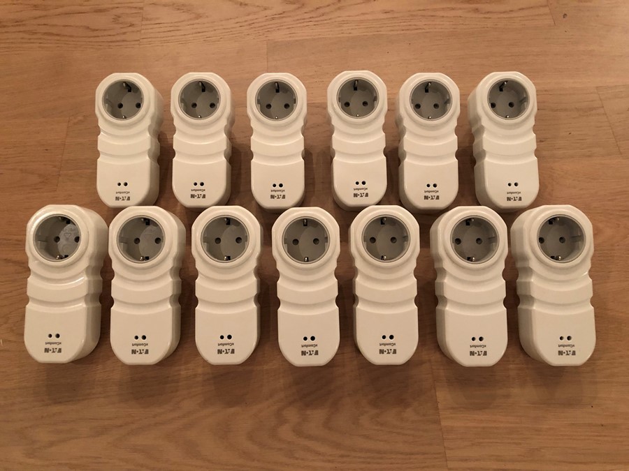13stk Eaton xComfort pluggbare dimmere og brytere selges - IMG_2003.jpg - rsamdal